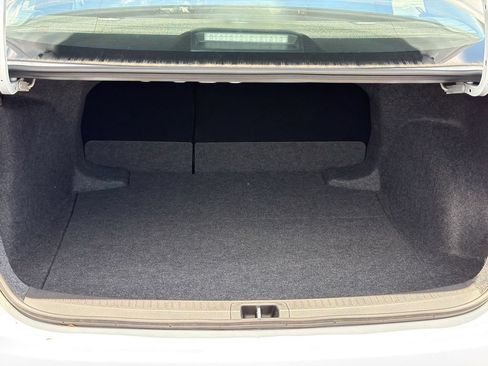 Used 2026 Toyota Corolla LE FWD image 18