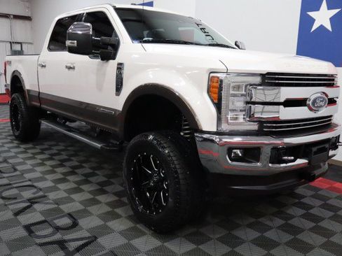 Used 2017 Ford F350 4x4 Crew Cab Super Duty image 15