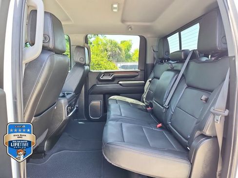 Certified 2025 GMC Sierra 2500 Denali w/ Technology Package AWD/4WD image 8