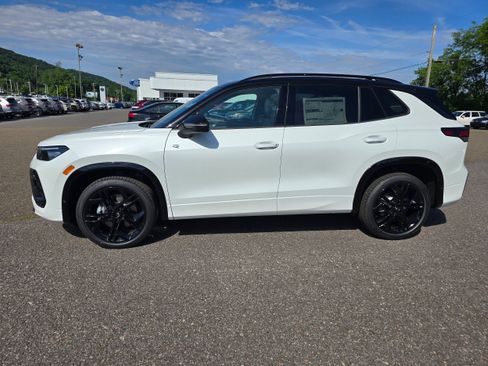 New 2026 Volkswagen Tiguan SE R-Line AWD/4WD image 4