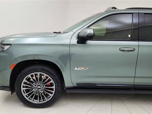 Used 2023 Cadillac Escalade V image 9