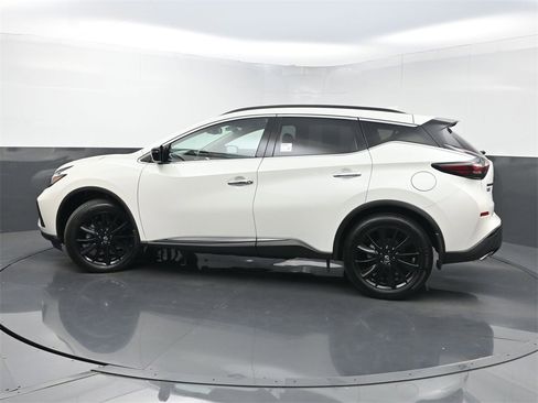 Used 2024 Nissan Murano SV w/ SV Midnight Edition Package image 41
