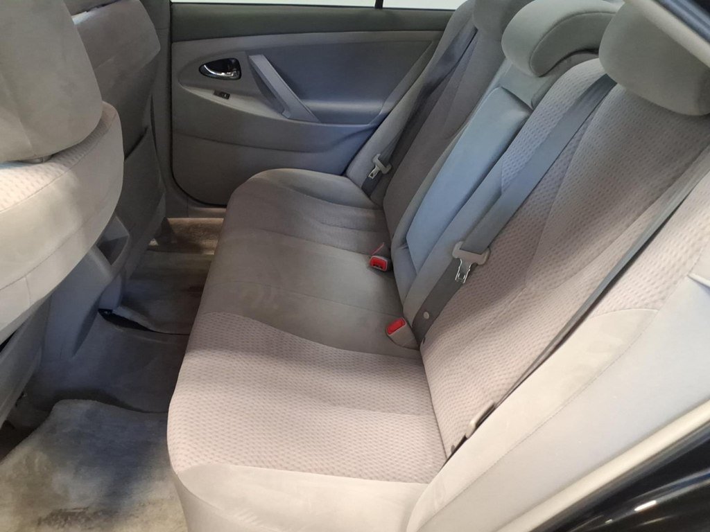 Used 2011 Toyota Camry LE w/ LE Extra-Value Pkg FWD image 20
