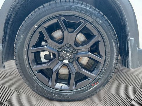 Used 2025 Honda Pilot Touring image 34