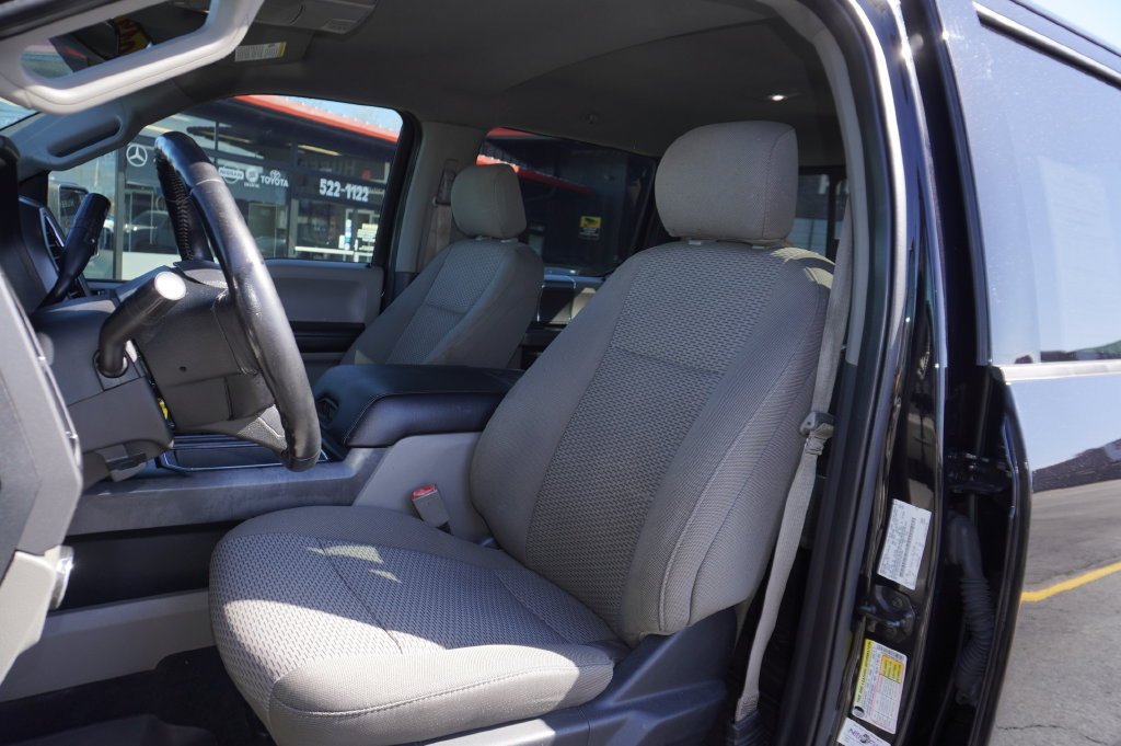 Used 2019 Ford F150 XLT w/ Equipment Group 302A Luxury AWD/4WD image 23
