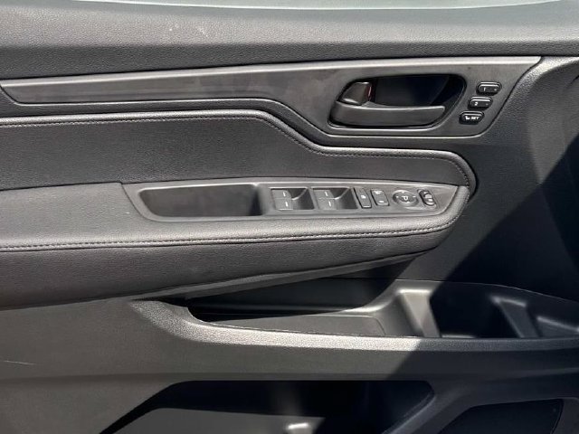 New 2026 Honda Odyssey EX-L image 9