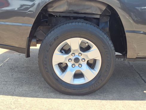 Used 2021 RAM 1500 Lone Star AWD/4WD image 12