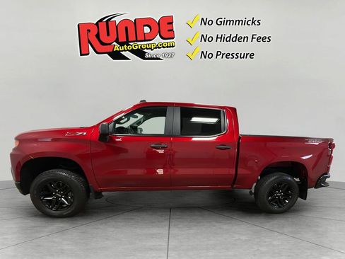 Used 2021 Chevrolet Silverado 1500 Custom Trail Boss AWD/4WD image 3