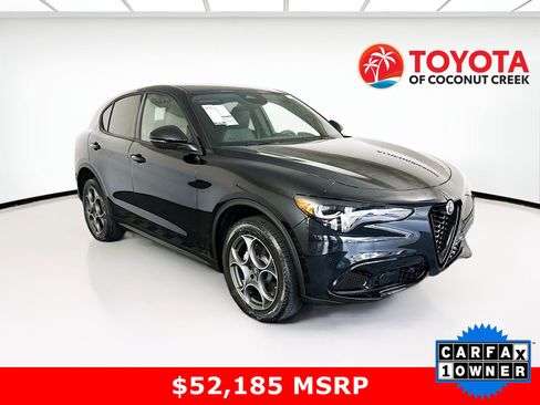 Used 2025 Alfa Romeo Stelvio Sprint w/ Convenience Package image 1