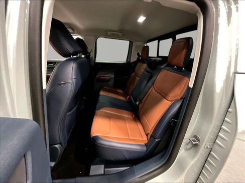 Used 2024 Ford Maverick Lariat FWD image 23