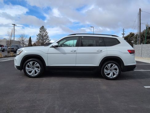 Used 2023 Volkswagen Atlas SE image 10