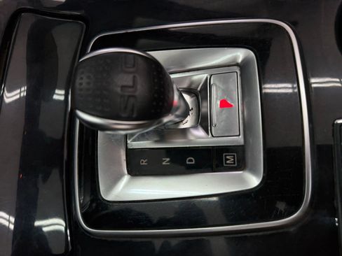 Used 2020 Mercedes-Benz SLC 300 image 15