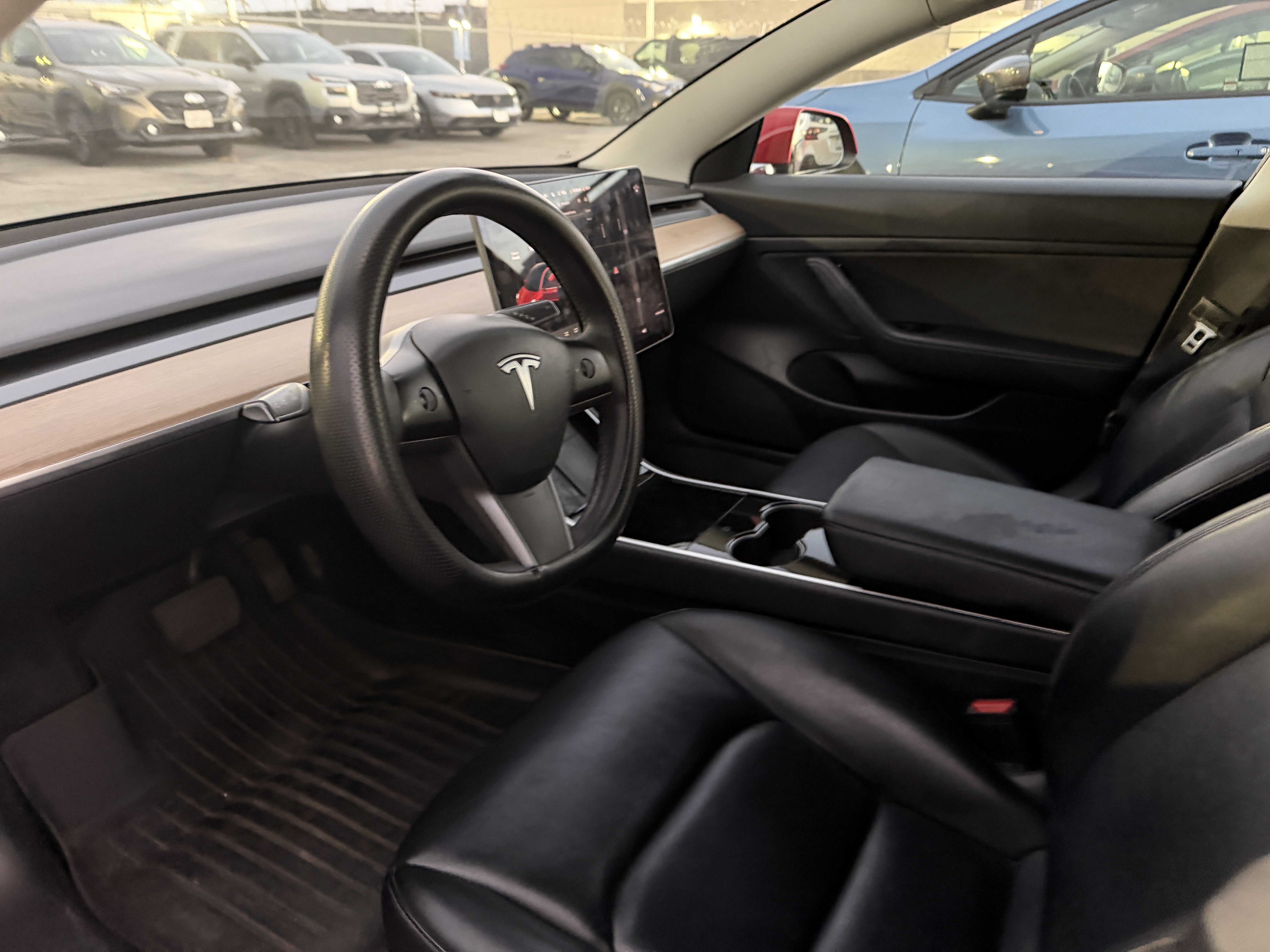 Used 2020 Tesla Model 3 Standard Range Plus RWD image 3