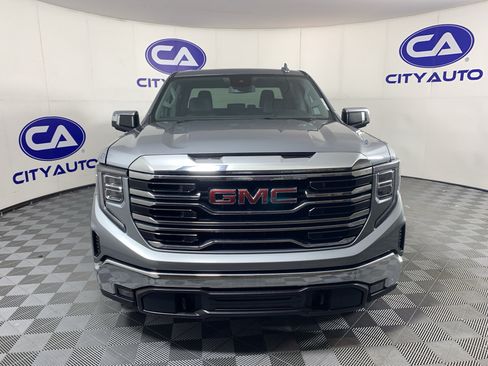 Used 2024 GMC Sierra 1500 SLT RWD image 9