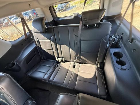 Used 2016 GMC Yukon XL Denali w/ Open Road Package AWD/4WD image 24
