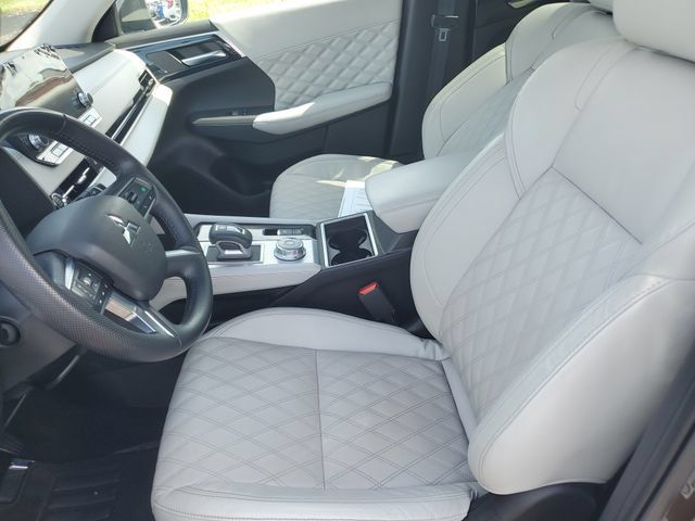 Used 2022 Mitsubishi Outlander SEL FWD image 17