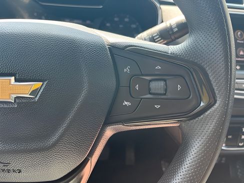Used 2023 Chevrolet TrailBlazer LT FWD image 19