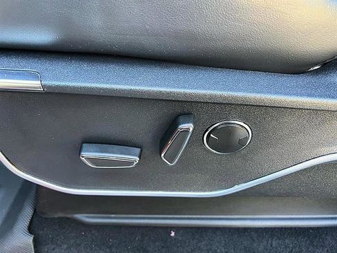 Used 2023 Ford F150 Raptor AWD/4WD image 17