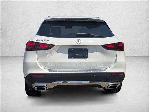 Used 2026 Mercedes-Benz GLA 250 image 6