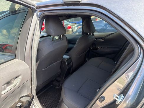 Used 2022 Toyota Corolla SE image 16