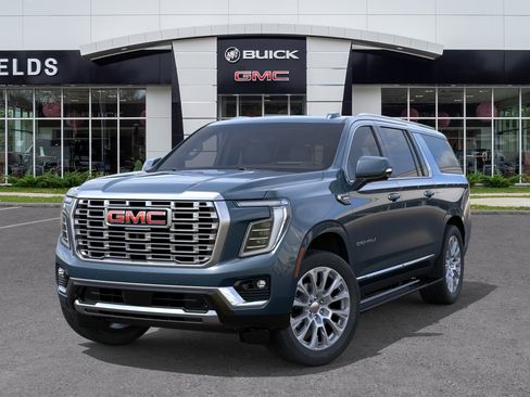 New 2026 GMC Yukon XL Denali w/ Denali Reserve Package AWD/4WD image 6