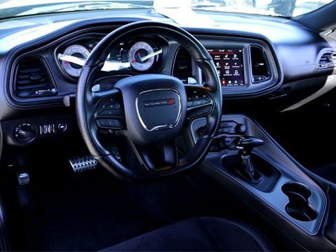 Used 2023 Dodge Challenger R/T Scat Pack image 9