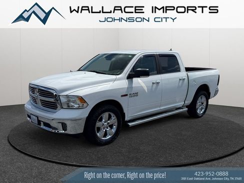 Used 2015 RAM 1500 Big Horn AWD/4WD image 2