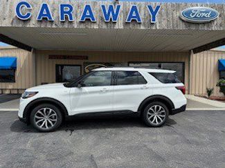 New 2025 Ford Explorer ST-Line w/ Premium Package video 1