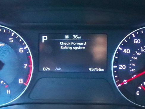 Used 2023 Kia Forte LXS w/ LXS Technology Package image 41