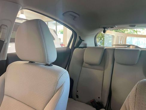 Used 2021 Honda HR-V LX image 32