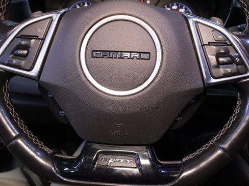 Used 2017 Chevrolet Camaro LT image 15