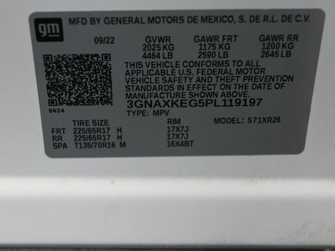 Used 2023 Chevrolet Equinox LT image 33