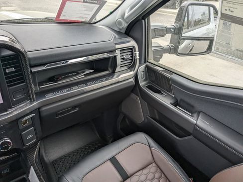 New 2024 Ford F250 Lariat w/ Lariat Ultimate Package image 18