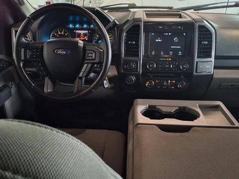 Used 2017 Ford F150 XLT w/ Equipment Group 301A Mid AWD/4WD image 15