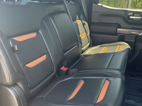 Used 2019 GMC Sierra 1500 AT4 w/ AT4 Premium Package AWD/4WD image 36