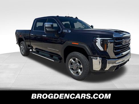 New 2026 GMC Sierra 3500 SLT w/ SLT Premium Package AWD/4WD image 1