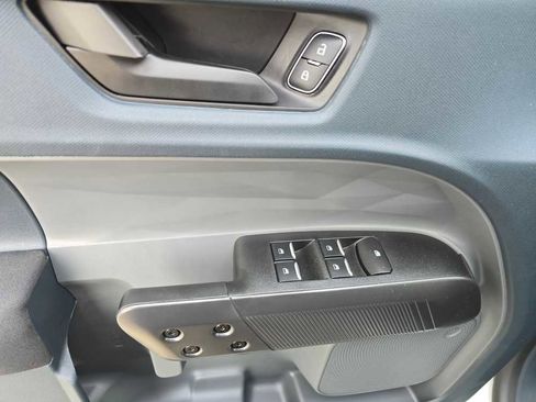 Used 2025 Ford Maverick XL w/ Equipment Group 102A image 23