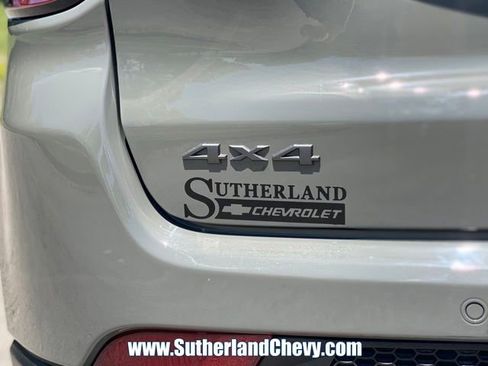 Used 2022 Jeep Compass Trailhawk AWD/4WD image 12
