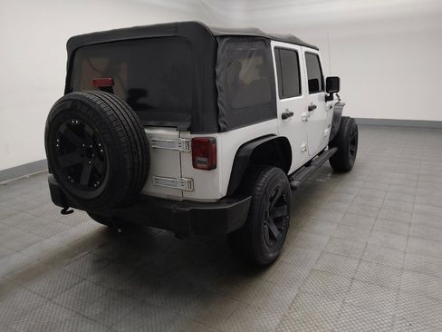 Used 2018 Jeep Wrangler Unlimited Sport w/ Mopar Black Appearance Group AWD/4WD image 9