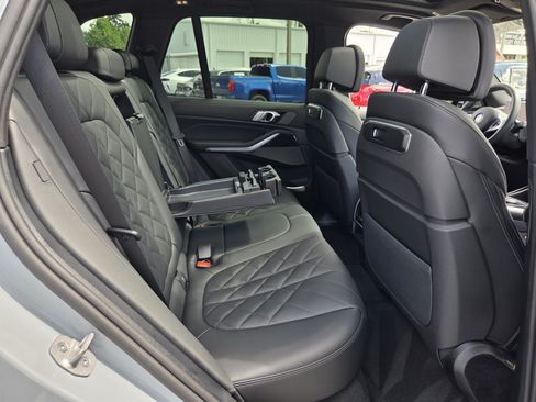 Used 2026 BMW X5 xDrive40i w/ M Sport Package AWD/4WD image 15