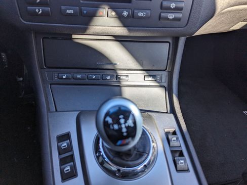 Used 2002 BMW M3 Coupe image 24