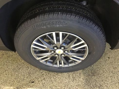 New 2026 Chevrolet Traverse LT w/ LPO, Floor Liner Package image 15