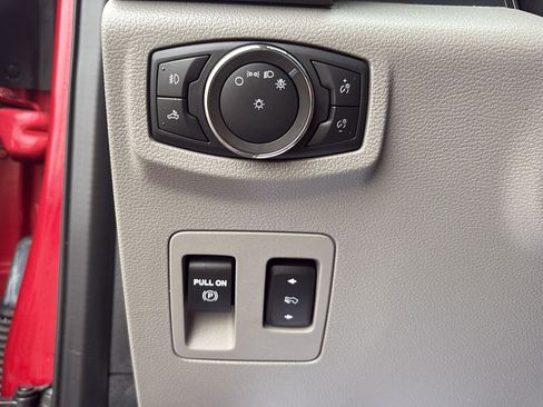 Used 2020 Ford F150 XLT w/ Equipment Group 302A Luxury RWD image 7