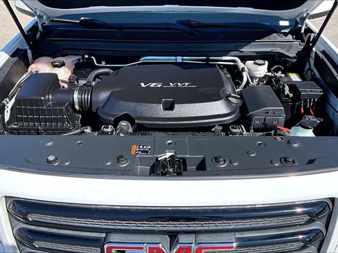 Used 2019 GMC Canyon All Terrain AWD/4WD image 11