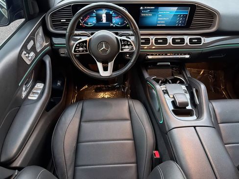 Used 2020 Mercedes-Benz GLE 350 w/ 3rd Row Seat Package image 17