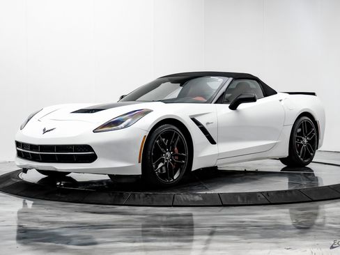 Used 2014 Chevrolet Corvette Z51 3LT Performance Exhaust GT w/ 3LT Preferred Equipment Group image 3