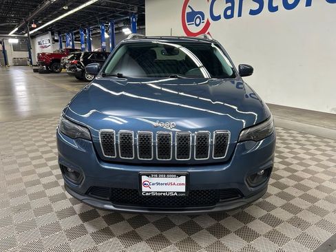 Used 2020 Jeep Cherokee Latitude Plus w/ Comfort/Convenience Group FWD image 4