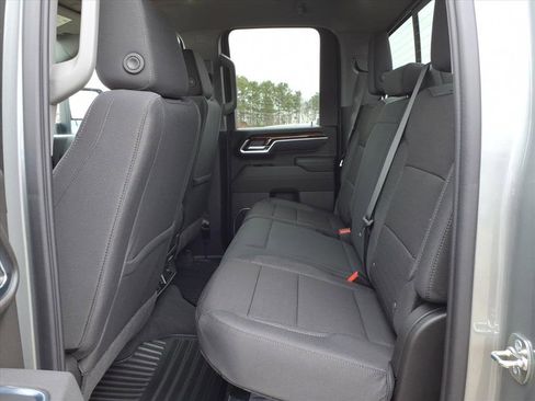 New 2026 GMC Sierra 3500 SLE w/ SLE Value Package image 15