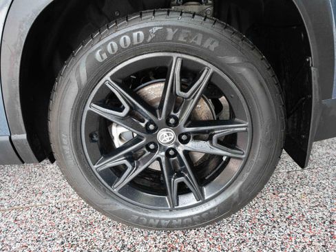 Used 2024 Toyota Grand Highlander AWD image 30