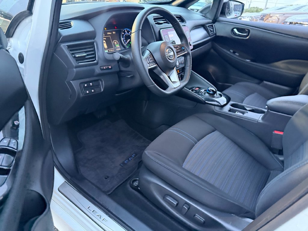 Used 2024 Nissan Leaf SV Plus FWD image 11